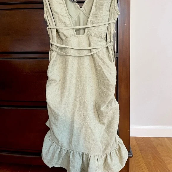 Pretty little thing. Sage Green Crinkle plunge tie waist Frill Hem bodycon  dress